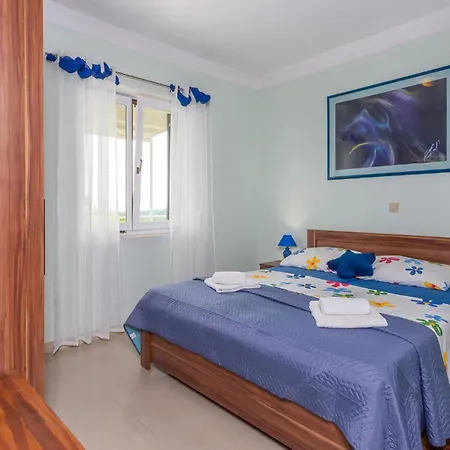 2 Bedroom In Apartament