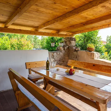 2 Bedroom In
